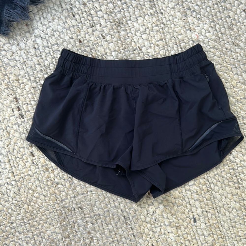 Hotty hot low rise lululemon shorts size 6